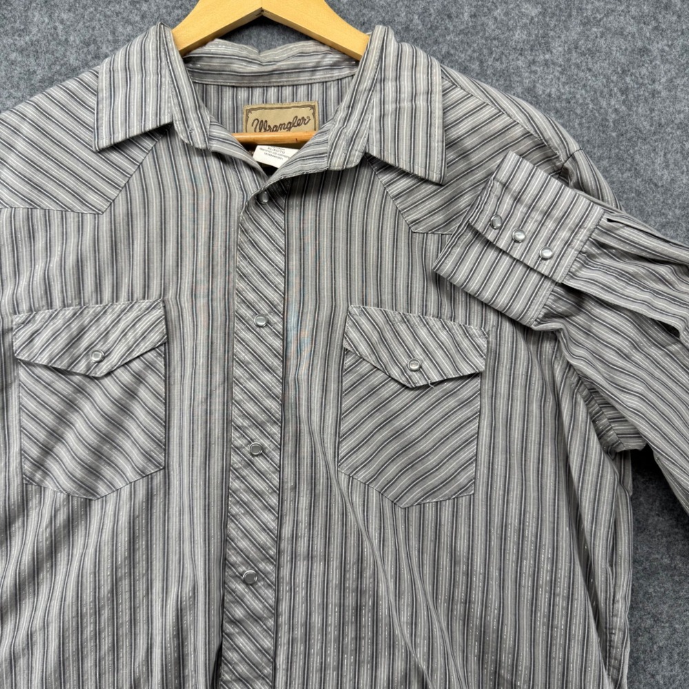 Vintage Wrangler Western Shirt Mens XL Gray Striped Pearl Snap Long Sleeve